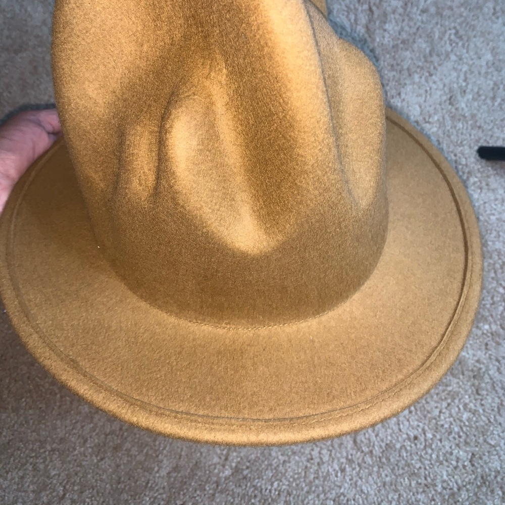 Pharrell Fedora top hat